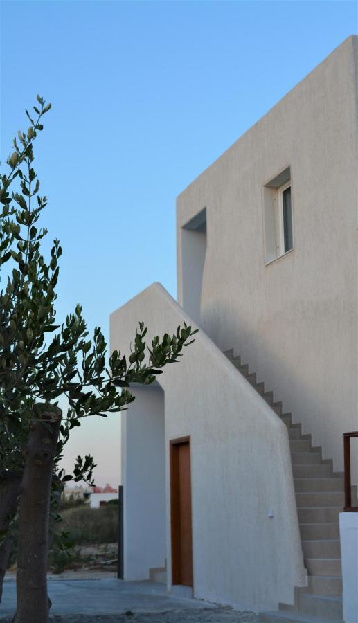 Konstantinos Perissa (Santorini)
